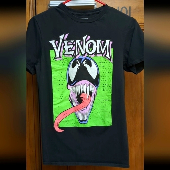 MARVEL Venom T Shirt Size Small - Picture 2 of 3